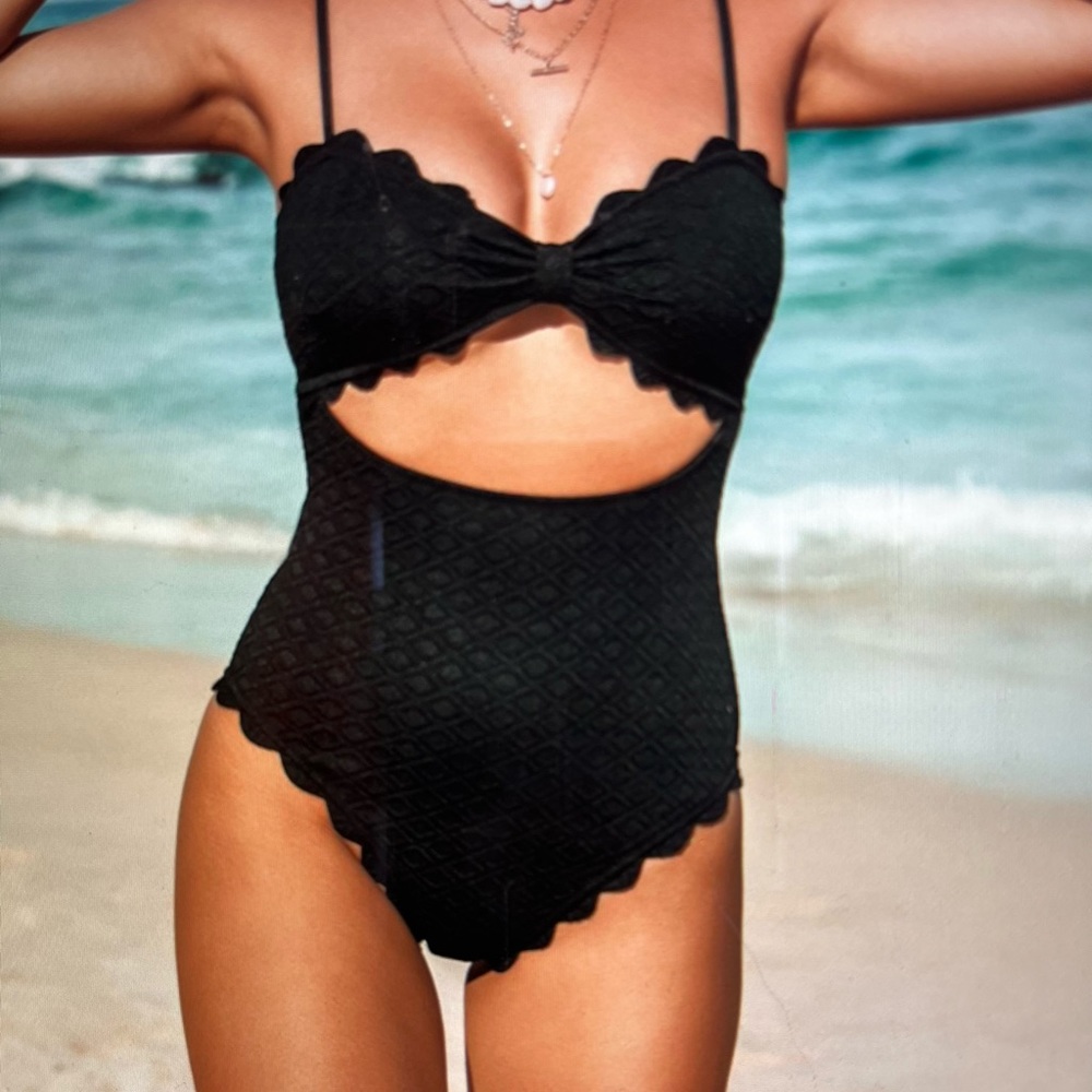 Cupshe black one piece bathing suit. Size L. NWT. High waisted bottom. - Picture 9 of 10
